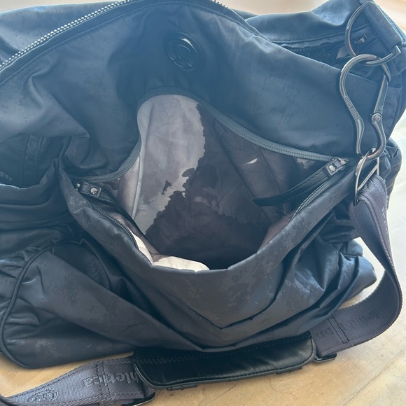 Lululemon gym bag - Picture 11 of 13
